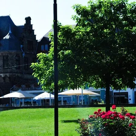 Otel Panorama Rheinkrone