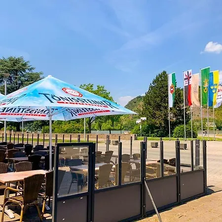 Otel Panorama Rheinkrone 3*