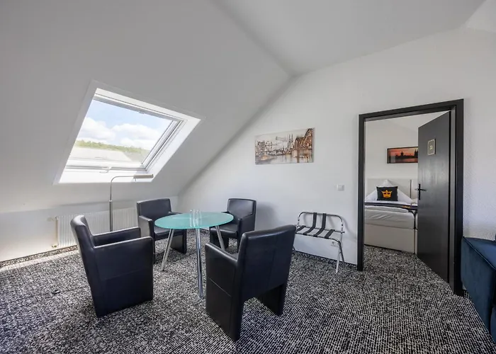 Hotel Panorama Rheinkrone 3*